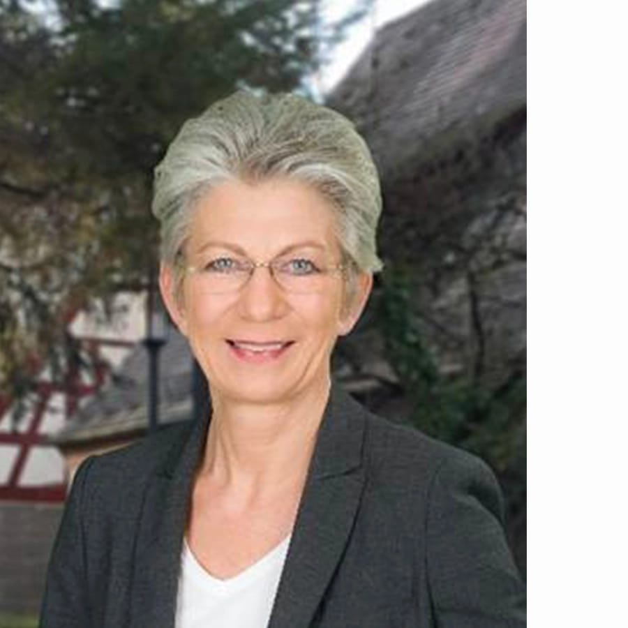 Portraitfoto von Gabriele Drechsler