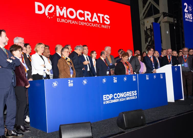 Europäische Demokraten beim EDP Kongress und Konferenz 2024 in Brüssel.