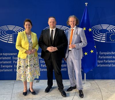 FREIE WÄHLER Europaabgeordnete zur Wahl der EU-Kommission